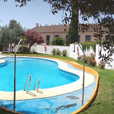 Sevilla Brisas Vip One Valencina De La Concepcion Екстериор снимка